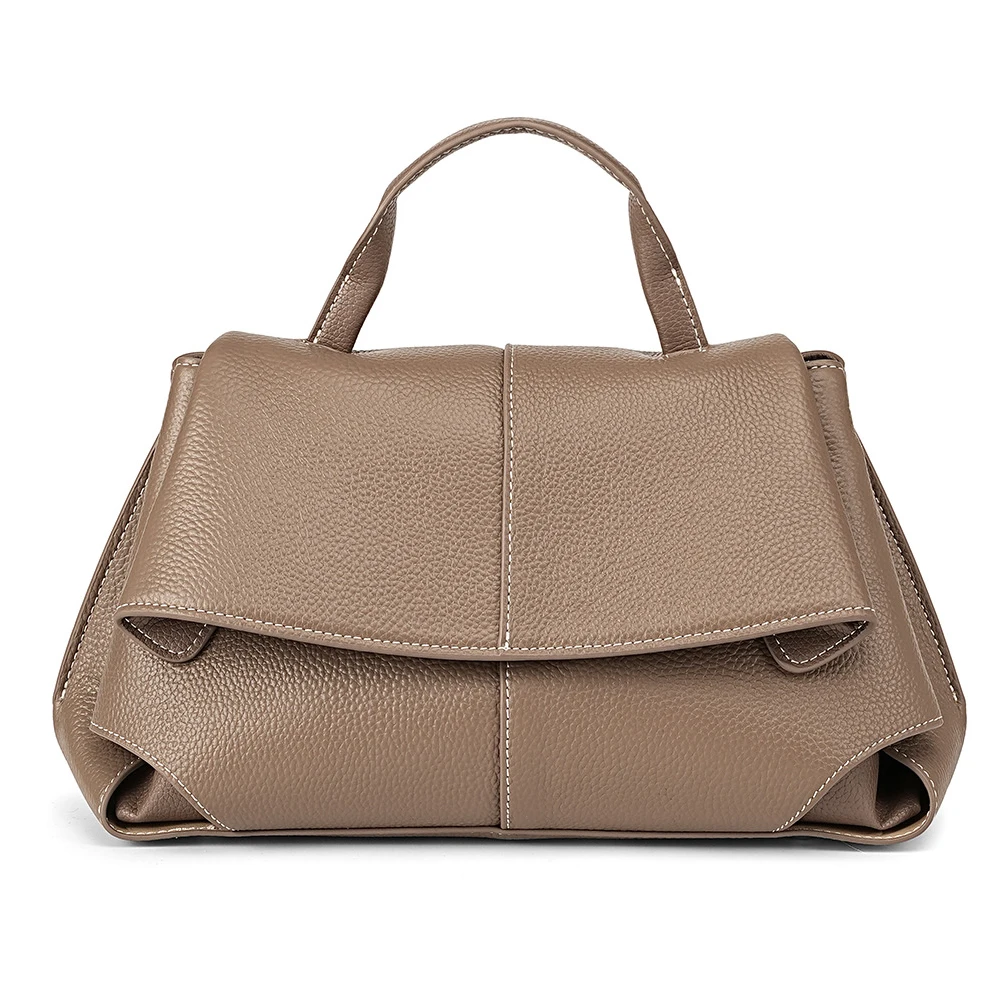 Stylish Women’s Leather Saddle Bag